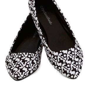 Gusto Galore Flat in 6.5